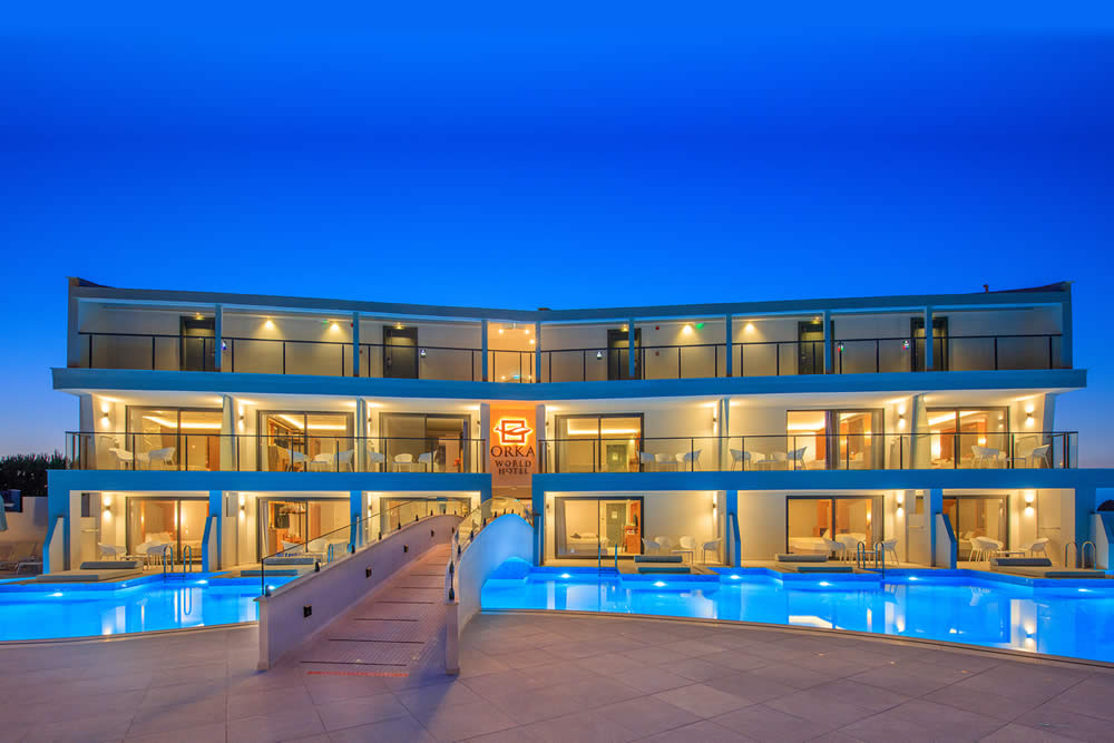 معلومات عنا