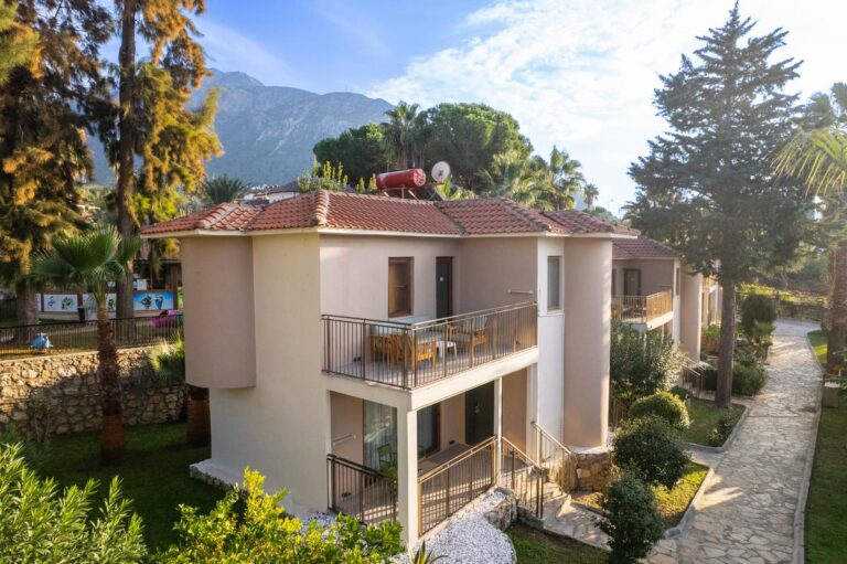 Orka World Hotel
